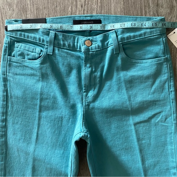 J Brand “Selena” Real Life Rigid Jeans NWT - Picture 5 of 10